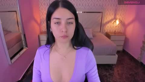 CHRISTY  online show from 10/31/25, 07:26