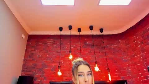 christyna_ross online show from 03/21/26, 08:34