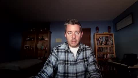 chrisw8121 online show from 12/22/25, 04:37