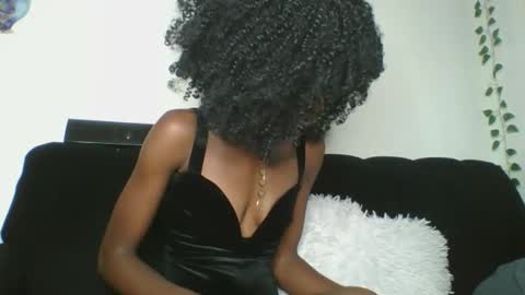 Snapshot of chroe22 chatting on 01/11/26, 08:14 chroe22 online show from 01/11/26, 08:14