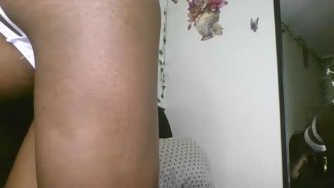 Snapshot of chroe22 chatting on 02/14/26, 09:22 chroe22 online show from 02/14/26, 09:22