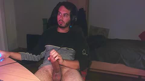 Chromefox123 online show from 11/27/25, 01:07