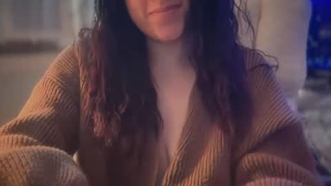 Snapshot of chronicallyxo chatting on 07/29/26, 03:43 xolena zo-lee-na online show from 07/29/26, 03:43