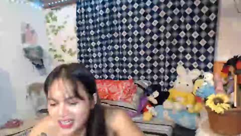 Ur Suraya22 online show from 01/13/25, 10:03