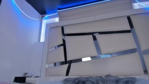 instagram chrystaljade.1 online show from 03/20/26, 01:16