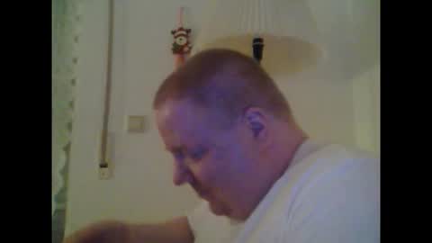 chubby_david online show from 12/18/25, 12:38