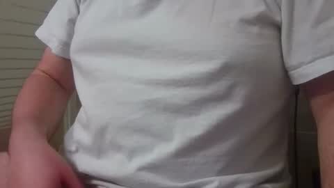 chubbycub14 online show from 11/18/25, 04:17