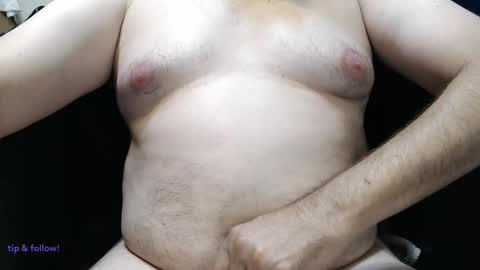 Snapshot of chumpty chatting on 10/01/25, 02:28 Chumpty online show from 10/01/25, 02:28