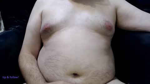 Snapshot of chumpty chatting on 10/17/25, 02:37 Chumpty online show from 10/17/25, 02:37