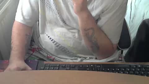 chunkisgreat online show from 12/17/25, 02:01