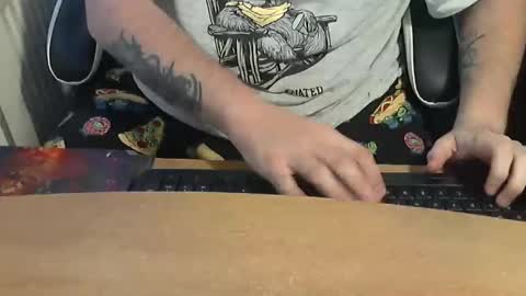 Snapshot of chunkisgreat chatting on 02/15/26, 03:53 chunkisgreat online show from 02/15/26, 03:53