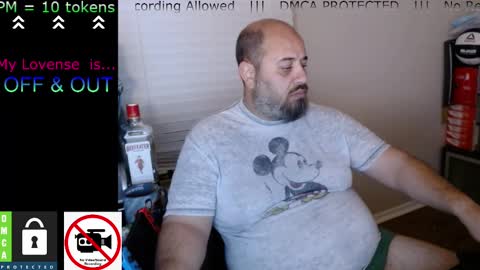 Snapshot of chunkymonkey420 chatting on 02/17/25, 04:31 Spencer Smokey Bear online show from 02/17/25, 04:31