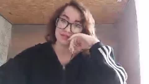Snapshot of cicelyphaup chatting on 06/18/26, 08:03 Olivia online show from 06/18/26, 08:03