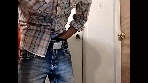 Snapshot of ciestep8216 chatting on 12/29/24, 11:18 ciestep8216 online show from 12/29/24, 11:18