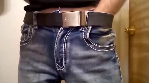 Snapshot of ciestep8216 chatting on 12/31/24, 01:47 ciestep8216 online show from 12/31/24, 01:47