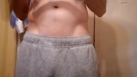 Snapshot of ciestep8216 chatting on 01/27/25, 04:20 ciestep8216 online show from 01/27/25, 04:20