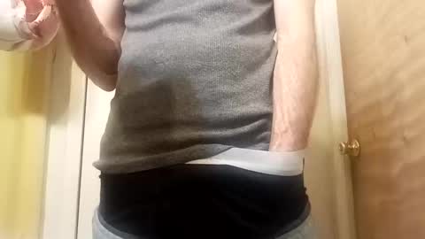 Snapshot of ciestep8216 chatting on 02/21/25, 03:56 ciestep8216 online show from 02/21/25, 03:56