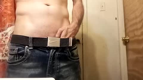 Snapshot of ciestep8216 chatting on 02/27/25, 02:43 ciestep8216 online show from 02/27/25, 02:43