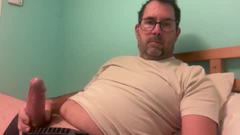 Snapshot of cigalou0606 chatting on 10/30/25, 02:35 cigalou0606 online show from 10/30/25, 02:35