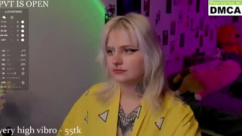 Helen and Teya online show from 01/16/26, 03:49