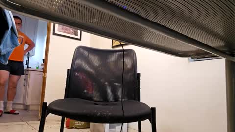 cigneska1 online show from 11/20/25, 11:04