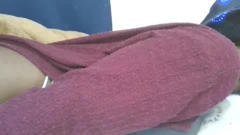 cilia petite online show from 10/10/25, 11:04