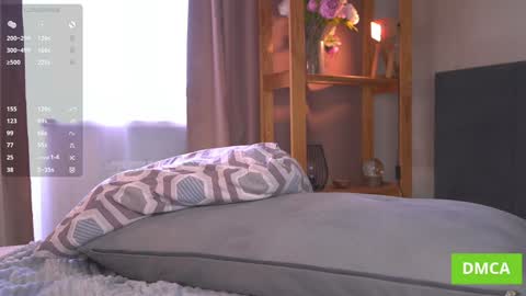   L  online show from 09/18/25, 07:21