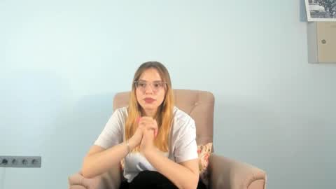 Tisha online show from 04/21/26, 07:36