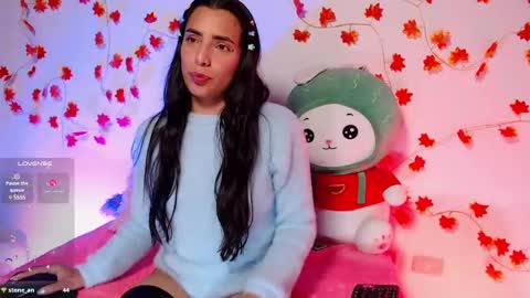 Sofi Eva and Mey online show from 02/14/25, 08:10