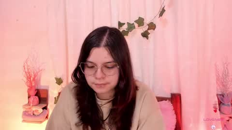 Sofi Eva and Mey online show from 02/28/25, 10:39