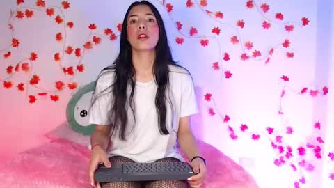 Sofi Eva and Mey online show from 03/01/25, 08:13