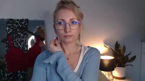 Cinderella online show from 04/02/26, 06:00