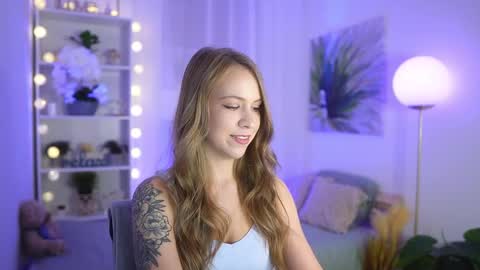 Snapshot of cindy_grey_ chatting on 09/14/25, 06:29 Cintybaby online show from 09/14/25, 06:29