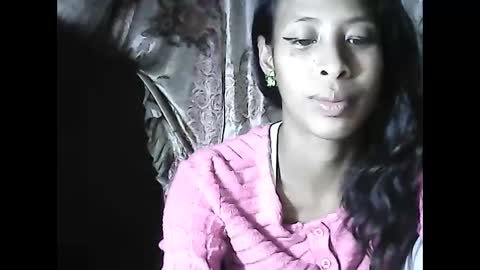 Snapshot of cindyx69q chatting on 05/23/26, 04:00 cindyx69q online show from 05/23/26, 04:00