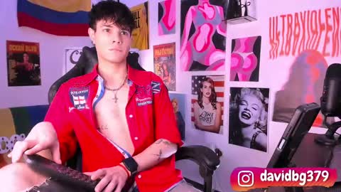 Snapshot of cinnamon_boyxxx chatting on 03/02/25, 01:47 David     Independent Model online show from 03/02/25, 01:47