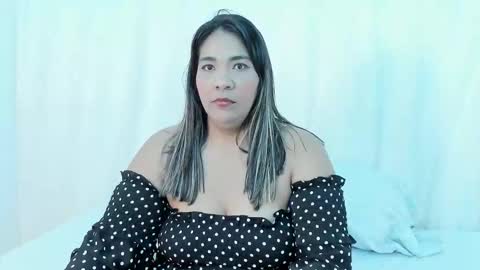 Nailha online show from 02/13/26, 07:21