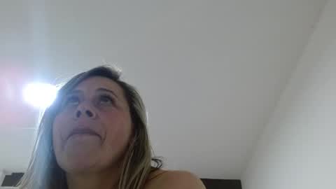 cinthia1609 online show from 02/04/25, 01:23