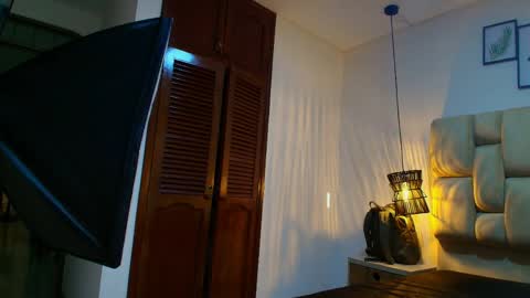 cinthiabaker online show from 04/01/26, 12:17