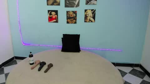 Cinthya online show from 05/15/26, 06:26