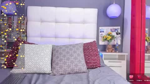 cinthya_walker1 online show from 12/23/24, 03:01