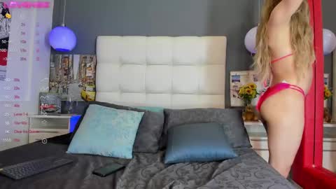 cinthya_walker1 online show from 03/04/25, 02:32