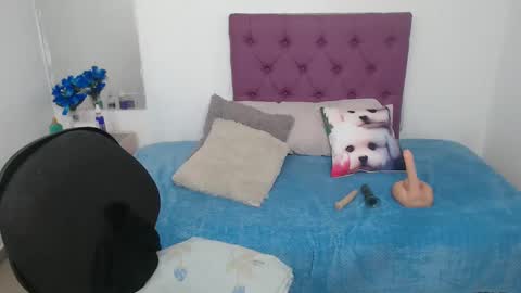 cinthyagomez6 online show from 01/24/25, 11:37