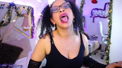 Cintia online show from 12/13/24, 04:05