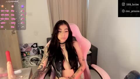 Paulina online show from 11/07/25, 09:48