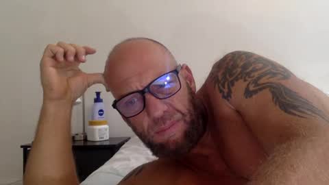 . online show from 01/22/25, 10:37