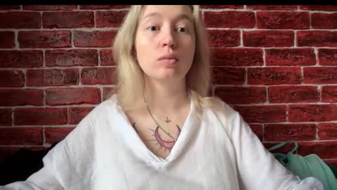 citrusblissss online show from 10/31/25, 02:45