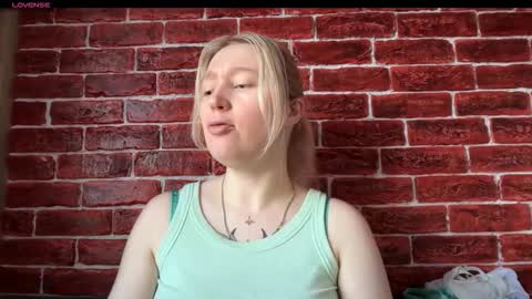 citrusblissss online show from 11/05/25, 02:44