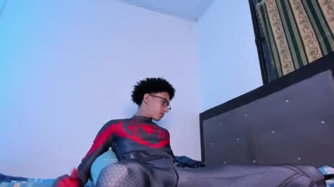 cj_davis1 online show from 05/19/26, 12:49