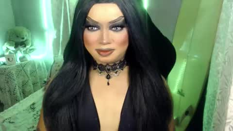 QUEEN CESS online show from 05/31/26, 07:37