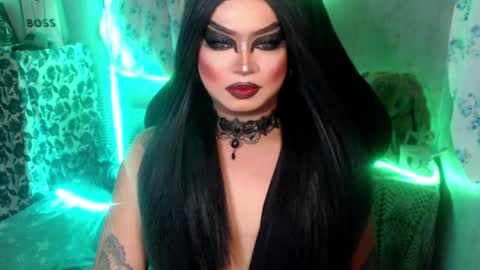 Snapshot of cj_parker69 chatting on 07/19/26, 05:38 QUEEN CESS online show from 07/19/26, 05:38